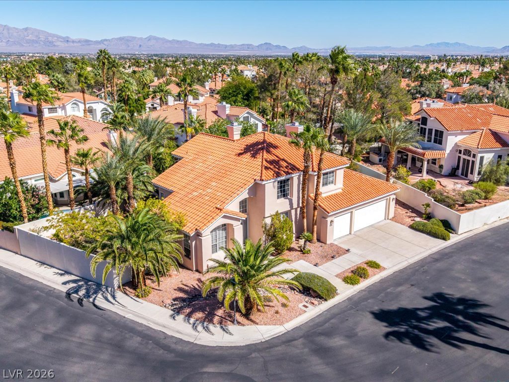 2832 Summer Lake Drive — photo