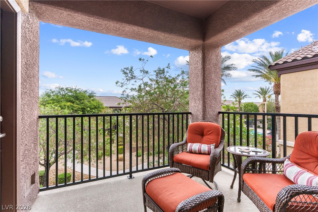 6868 Sky Pointe Drive Unit 2150 — photo