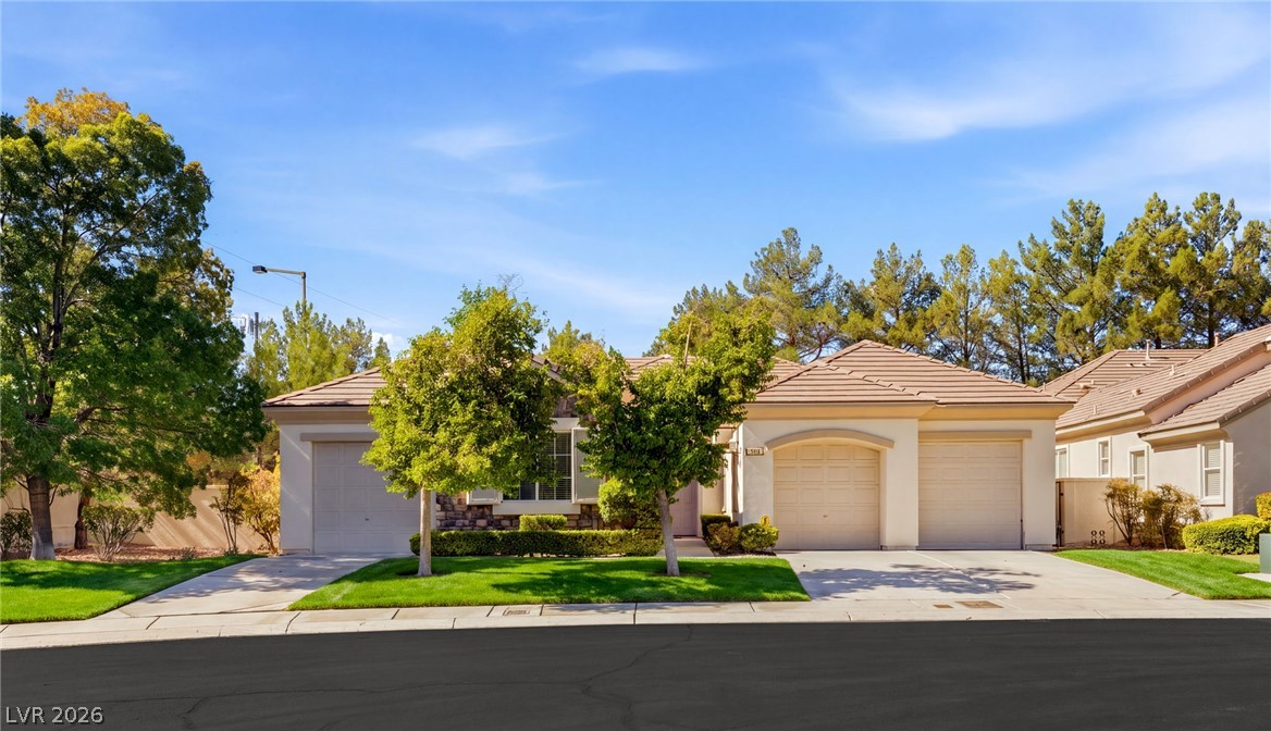 1009 Sir James Bridge Way — photo