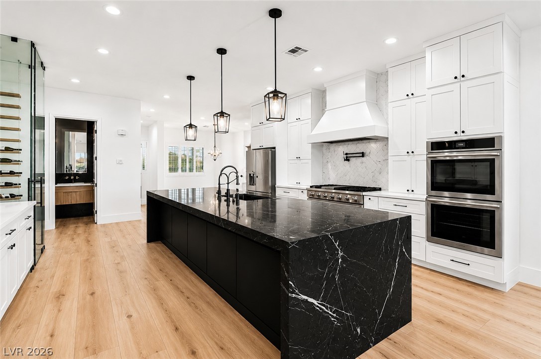 7580 Prancing Pony Court — photo