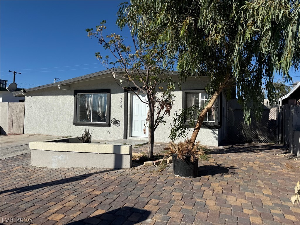209 Stanford Street — photo