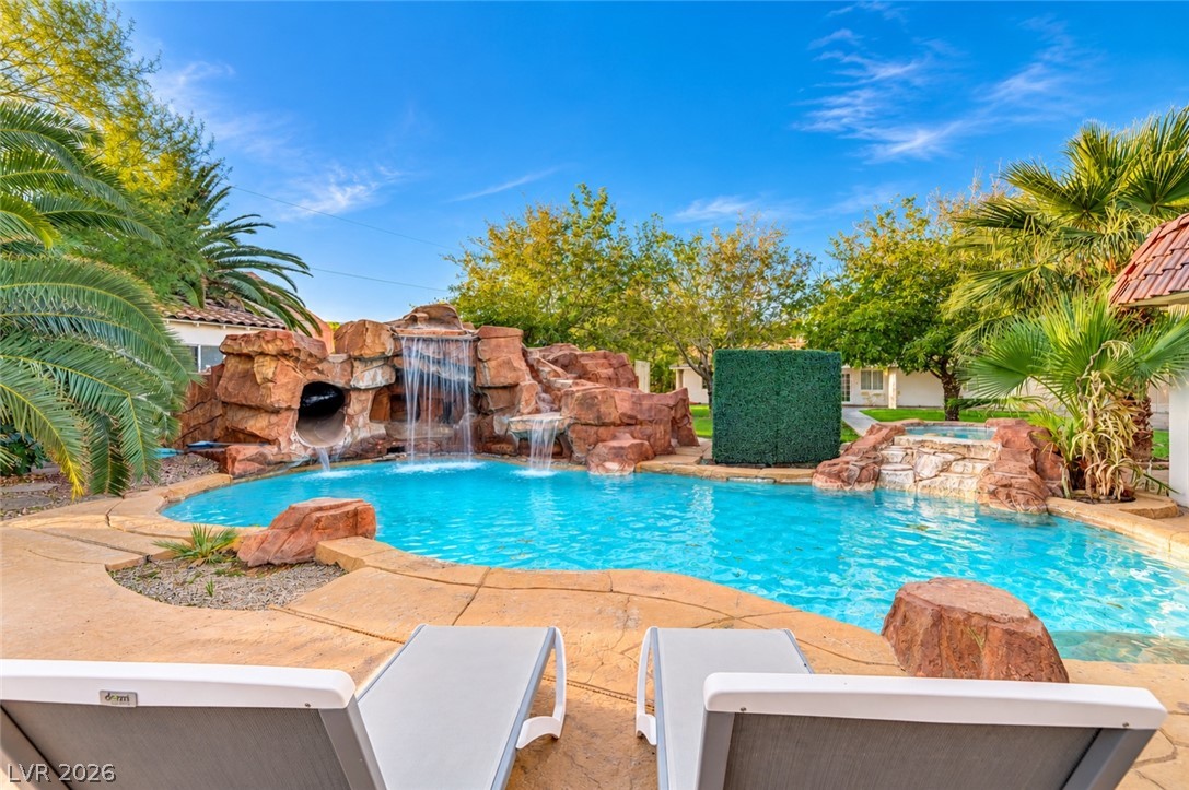 2926 East Eldorado Lane — photo