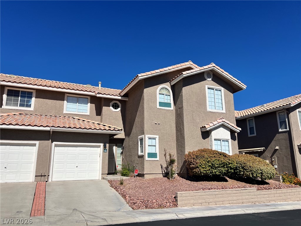 9266 Isleta Court — photo