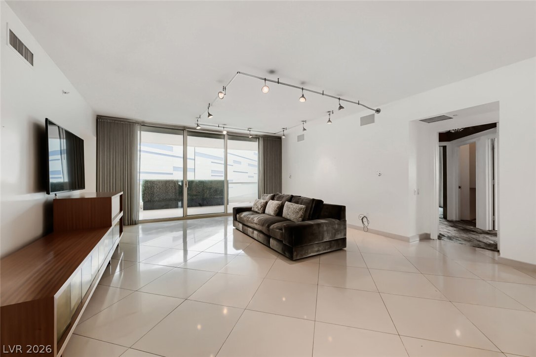2877 Paradise Road Unit 1404 — photo