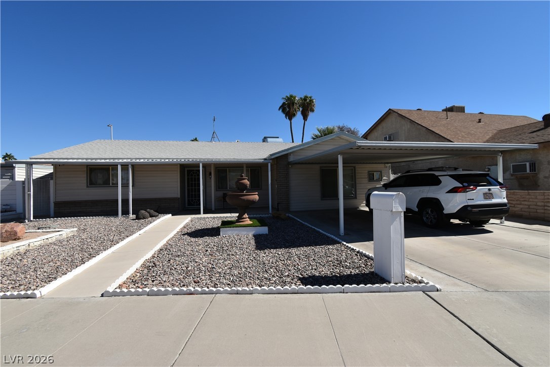3746 Casa Colorado Avenue — photo