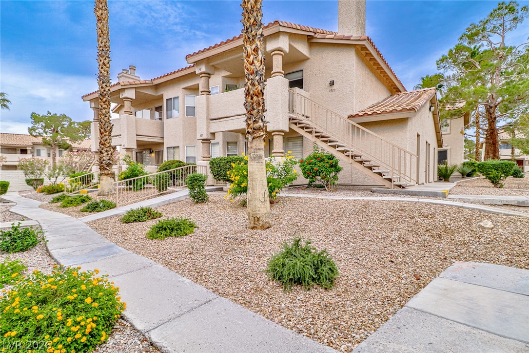 7952 Calico Vista Boulevard Unit 101 — photo