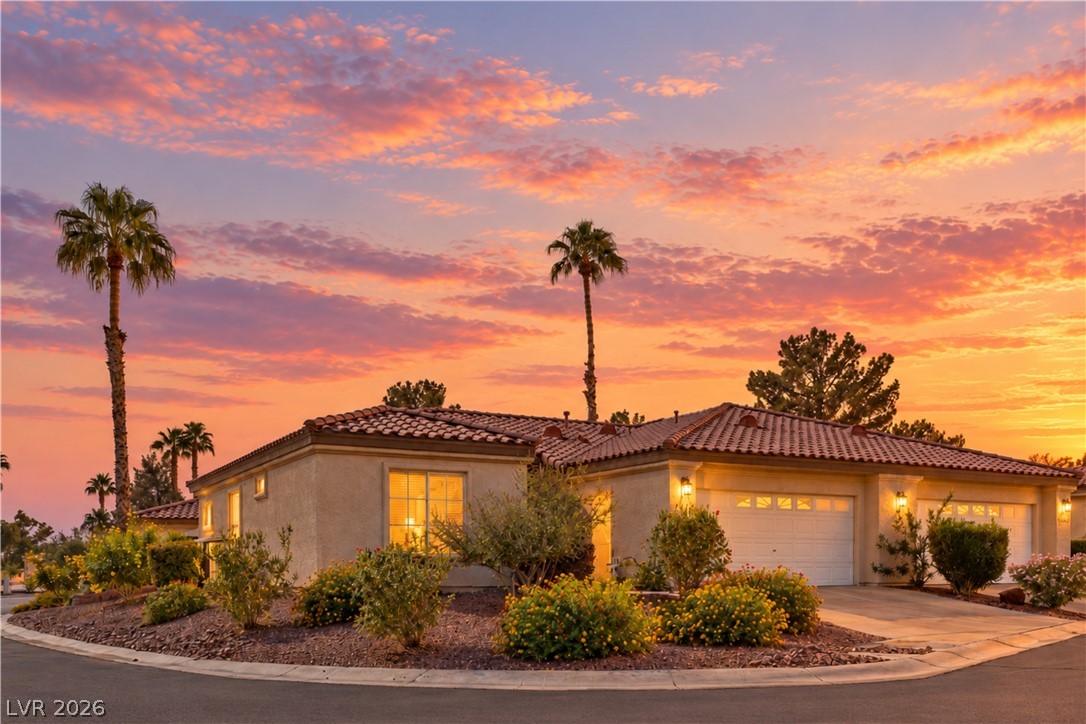 5333 Painted Mirage Road — photo