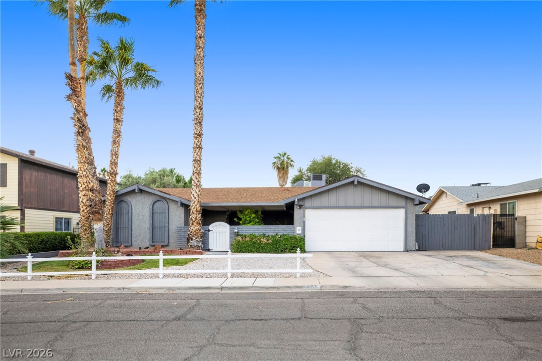4677 La Fonda Drive — photo