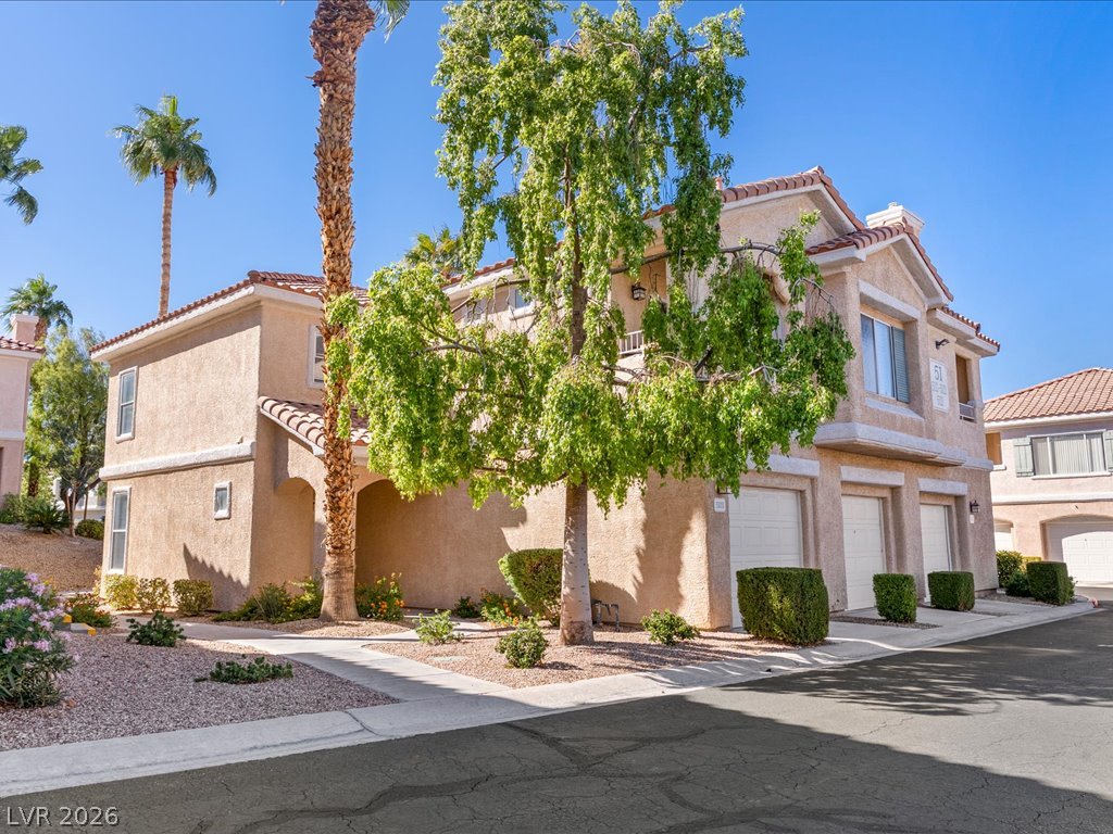 251 South Green Valley Parkway Unit 5111 — photo