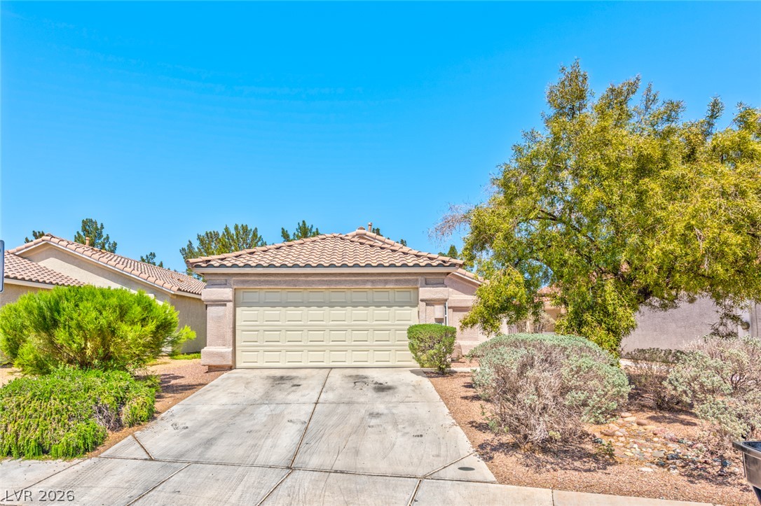 2146 Sunset Vista Avenue — photo
