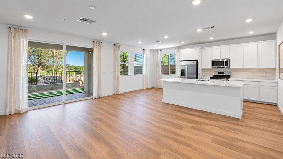 1718 Strada Nathan — photo