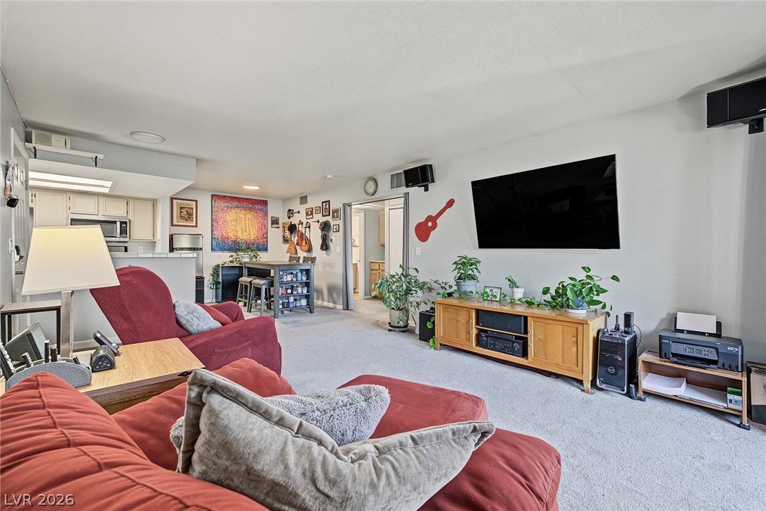1908 Mountain Hills Court Unit 205 — photo
