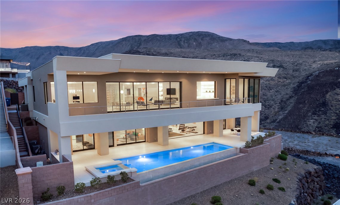 677 Overlook Rim Drive — photo