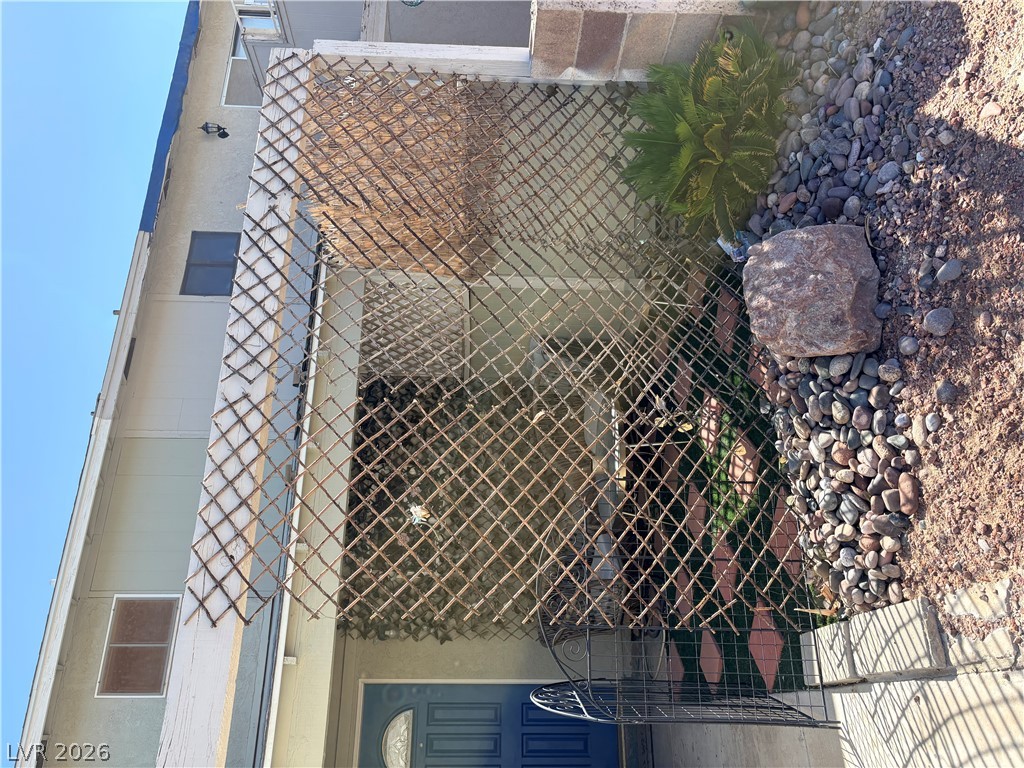 528 Chelsea Drive — photo