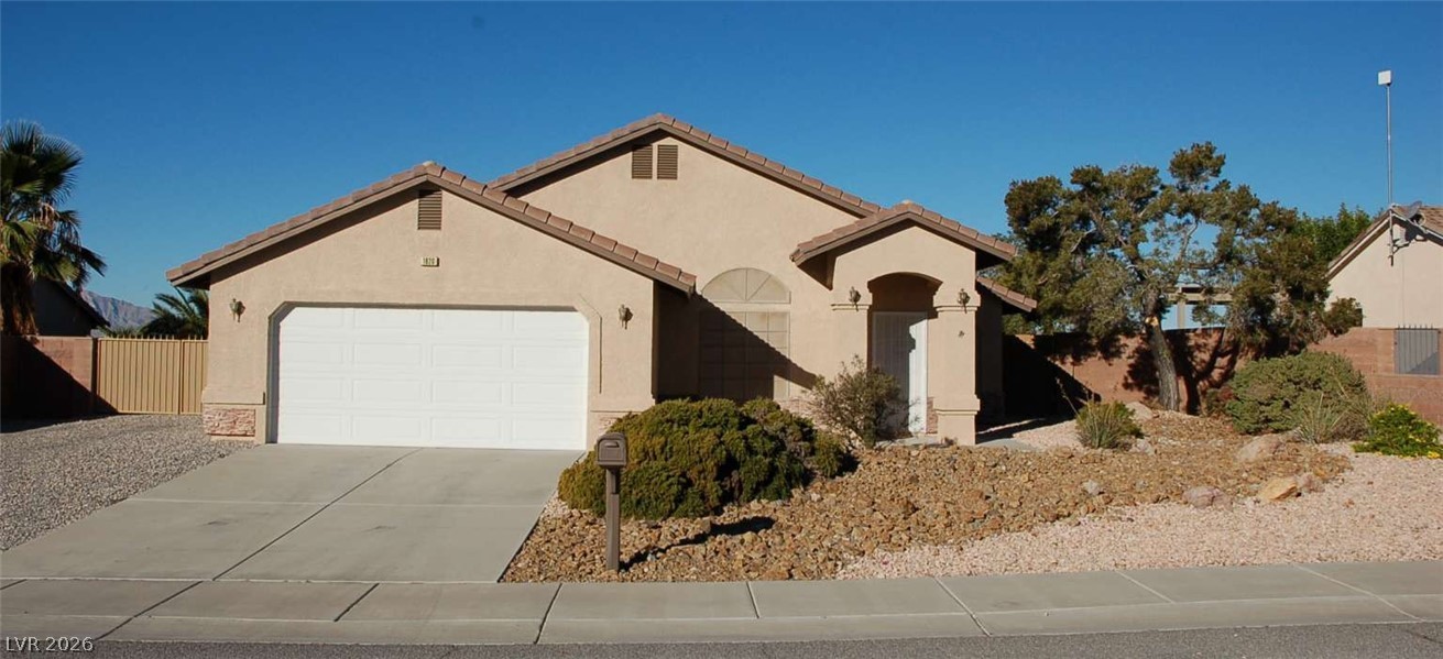 1920 South Vineyard Drive — photo