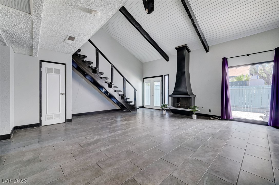 4045 Great Plains Way — photo