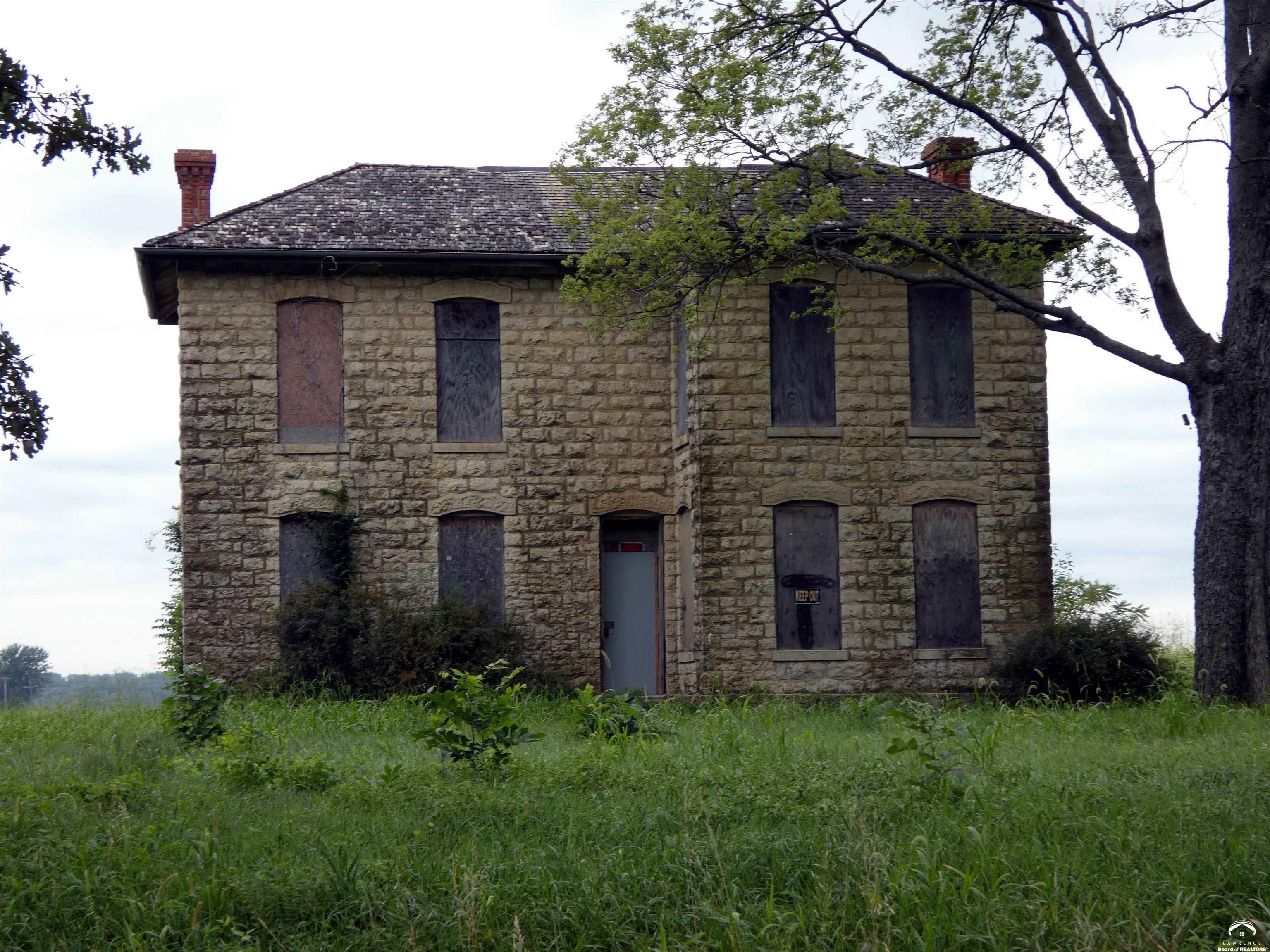 1903 E 1400 Road — photo