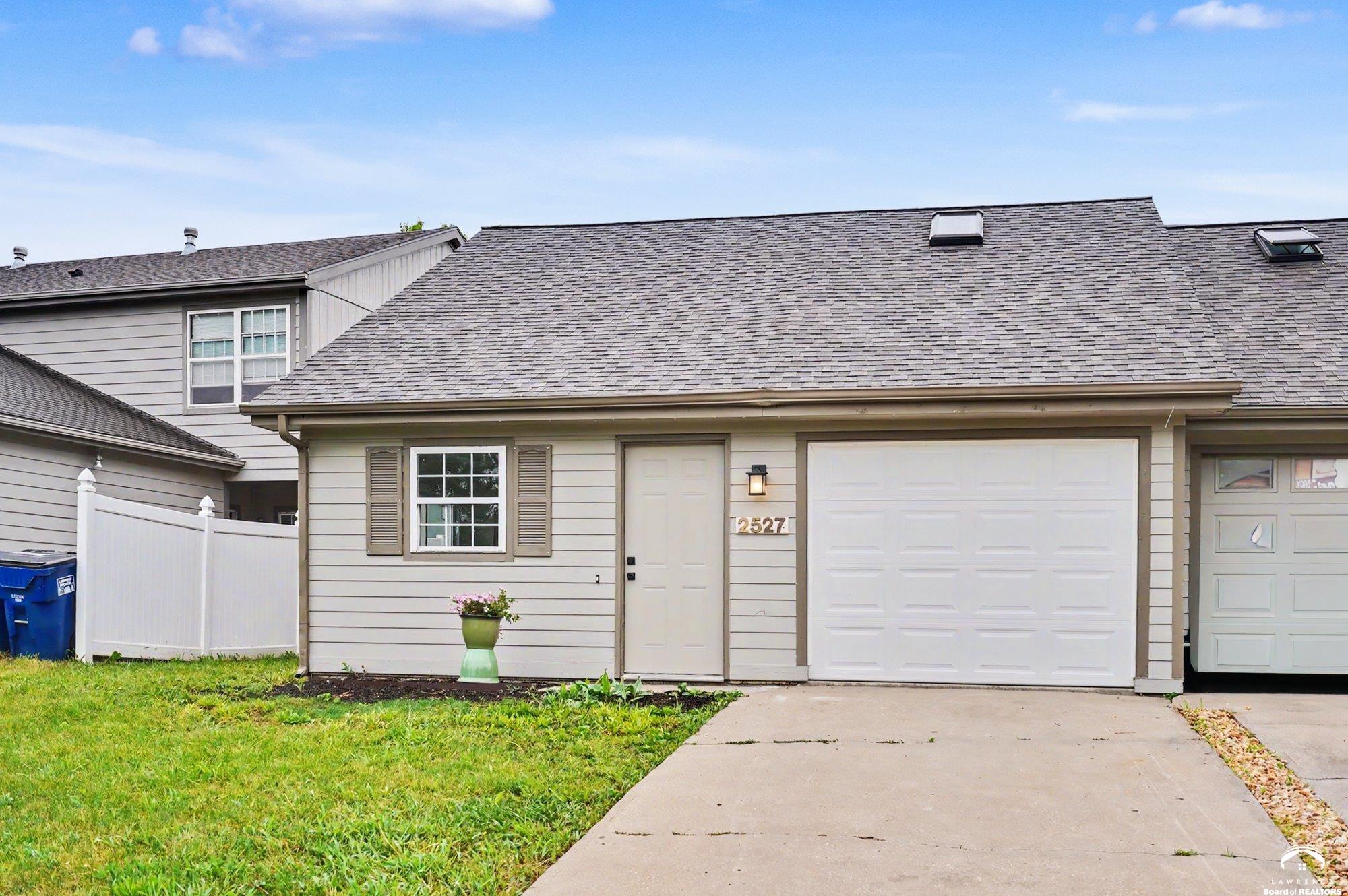2527 Morningside Drive — photo