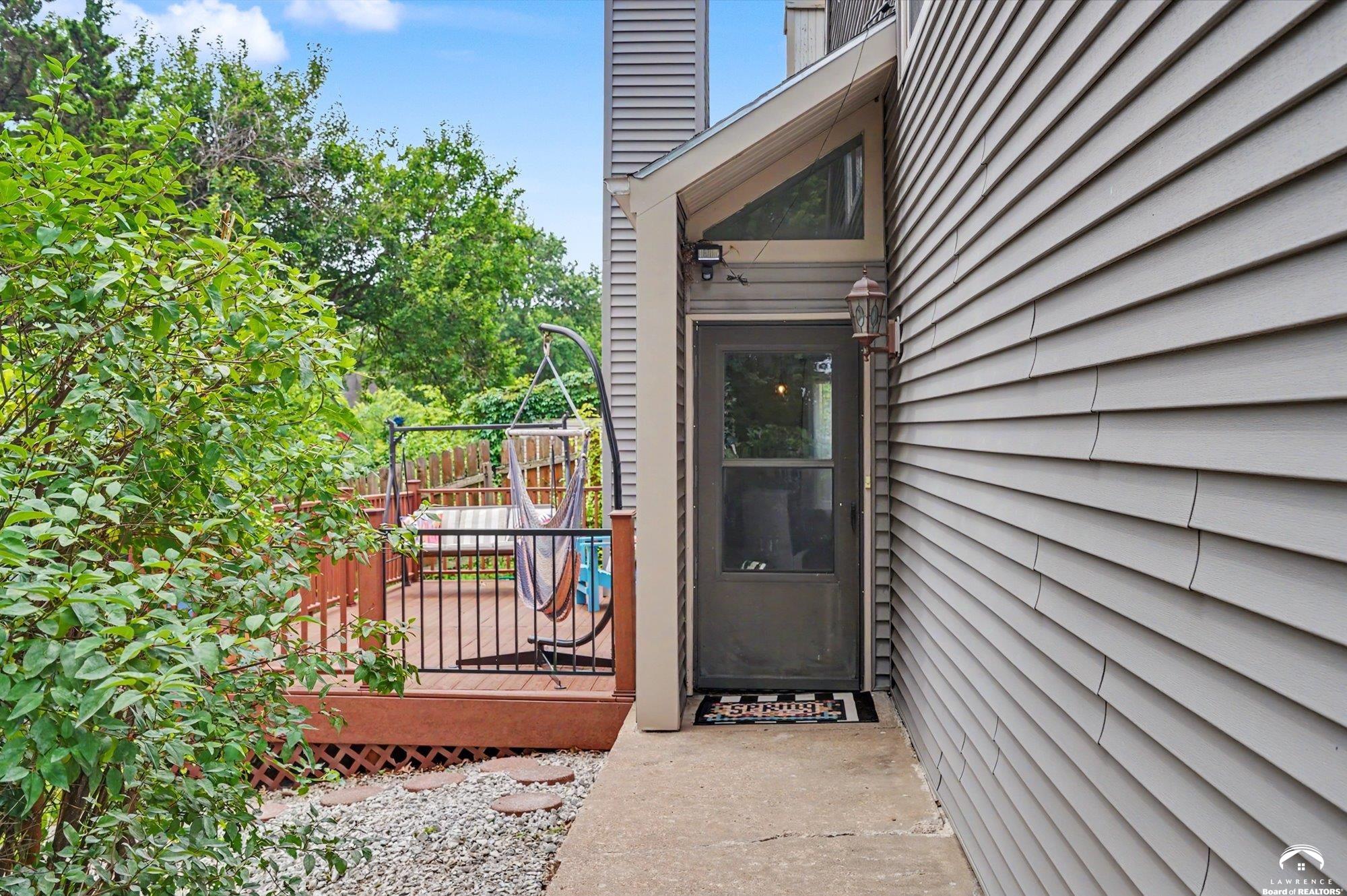 118 Glenview Drive — photo