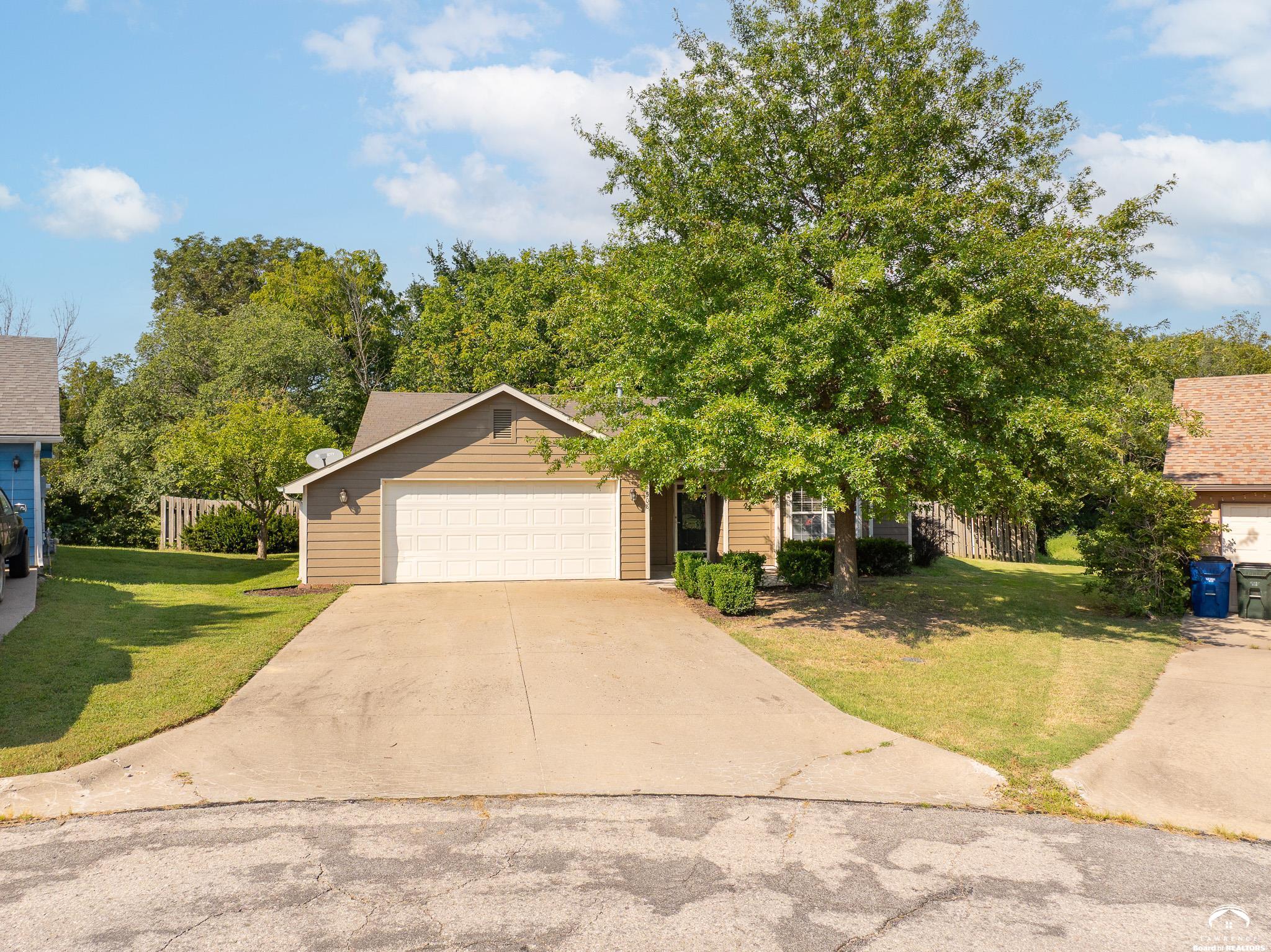 508 River Bend Court — photo