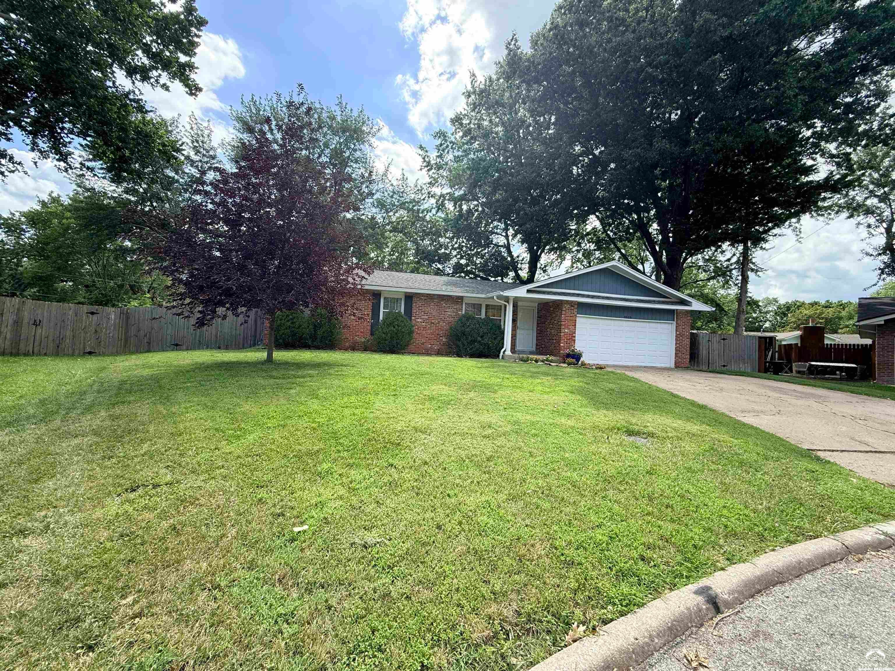 3515 W 8th Court — photo