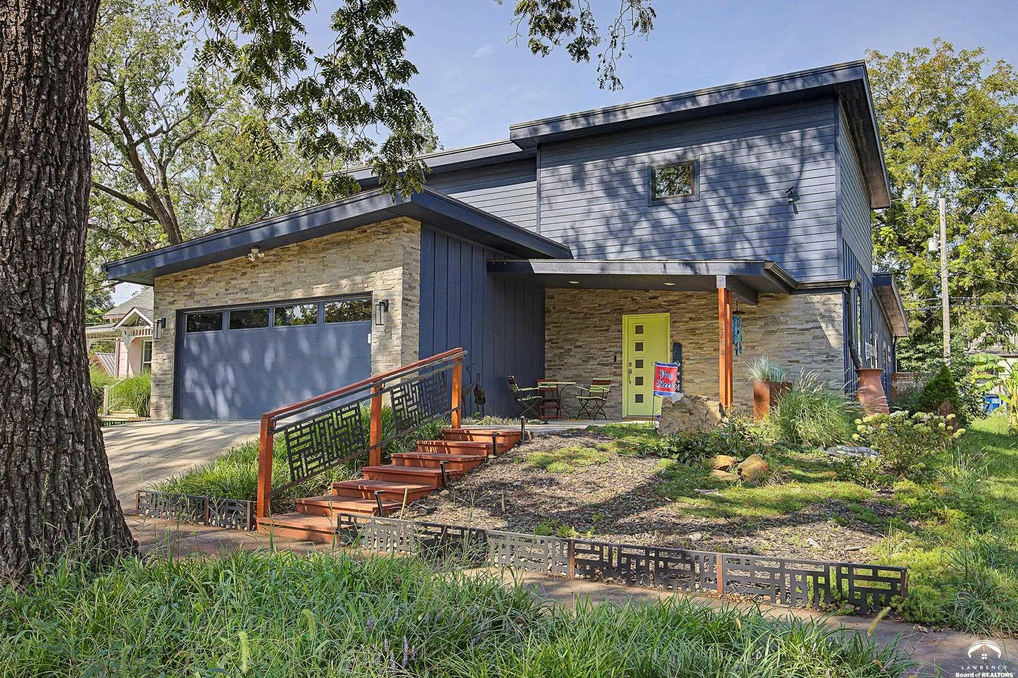 1141 Delaware Street — photo