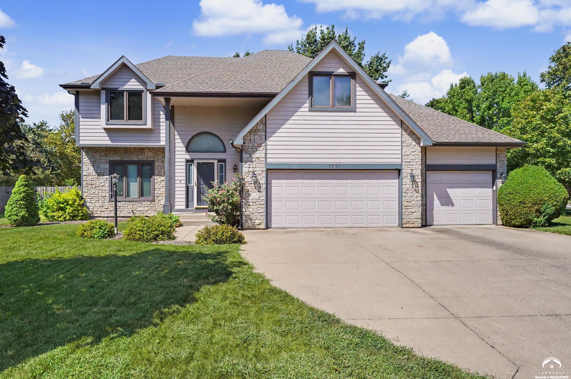 1001 Biltmore Drive — photo
