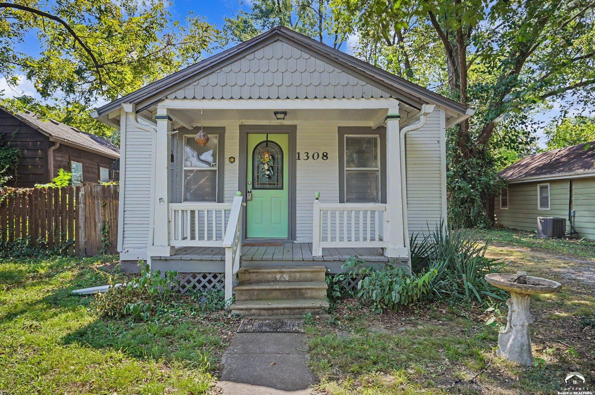 1308 Oak Hill Avenue — photo