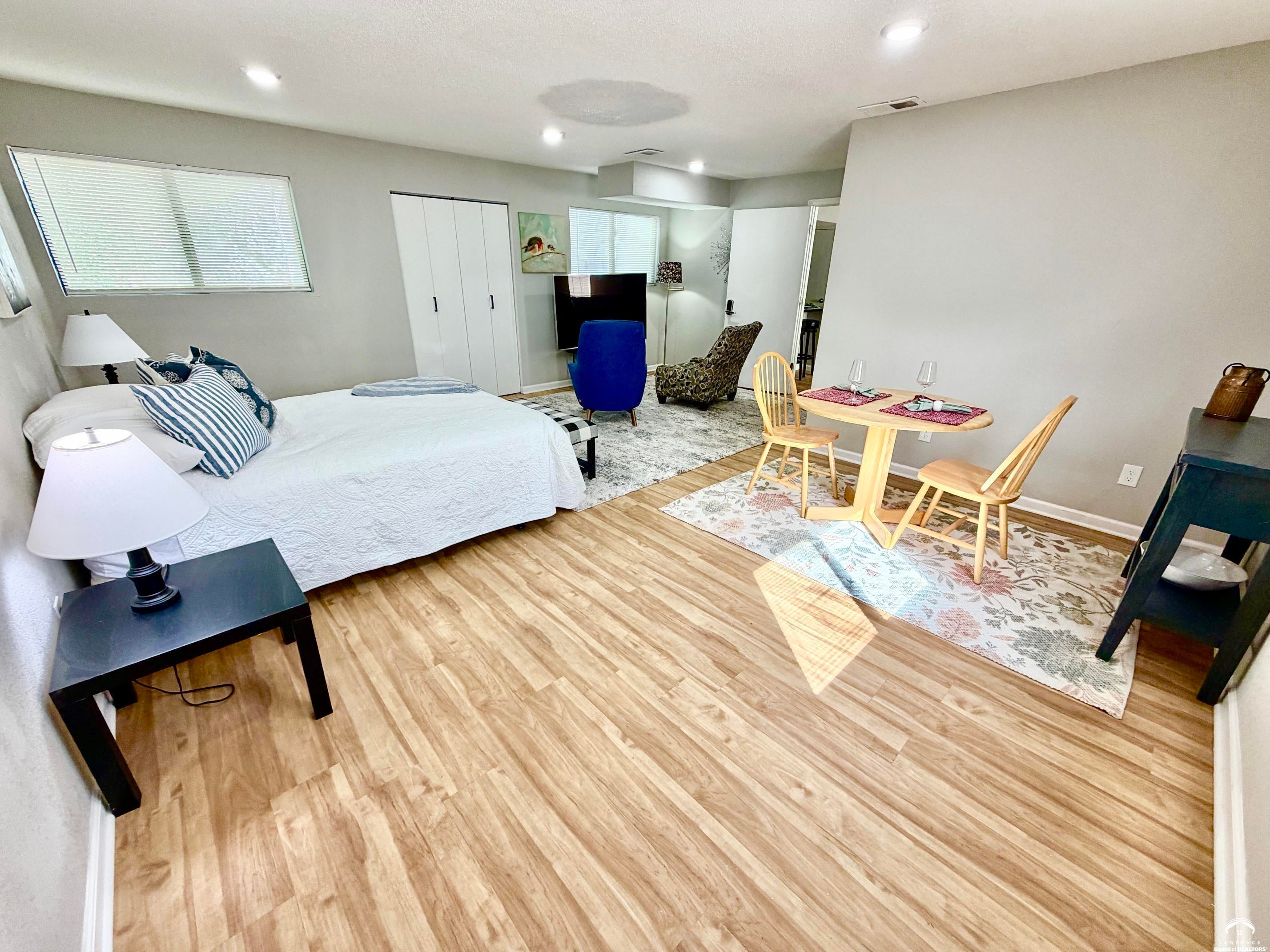 1502 W 25th Court D8 — photo