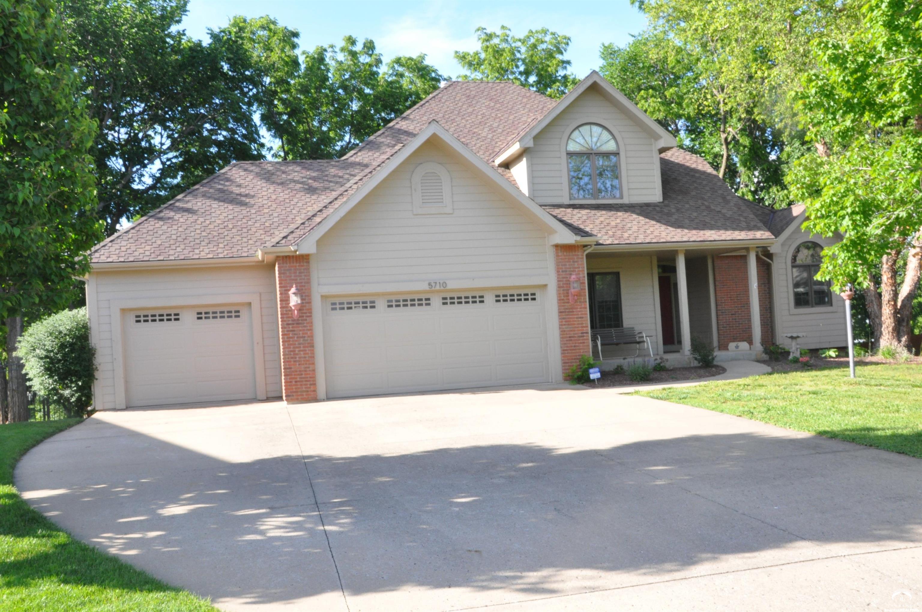 5710 W Goff Court — photo