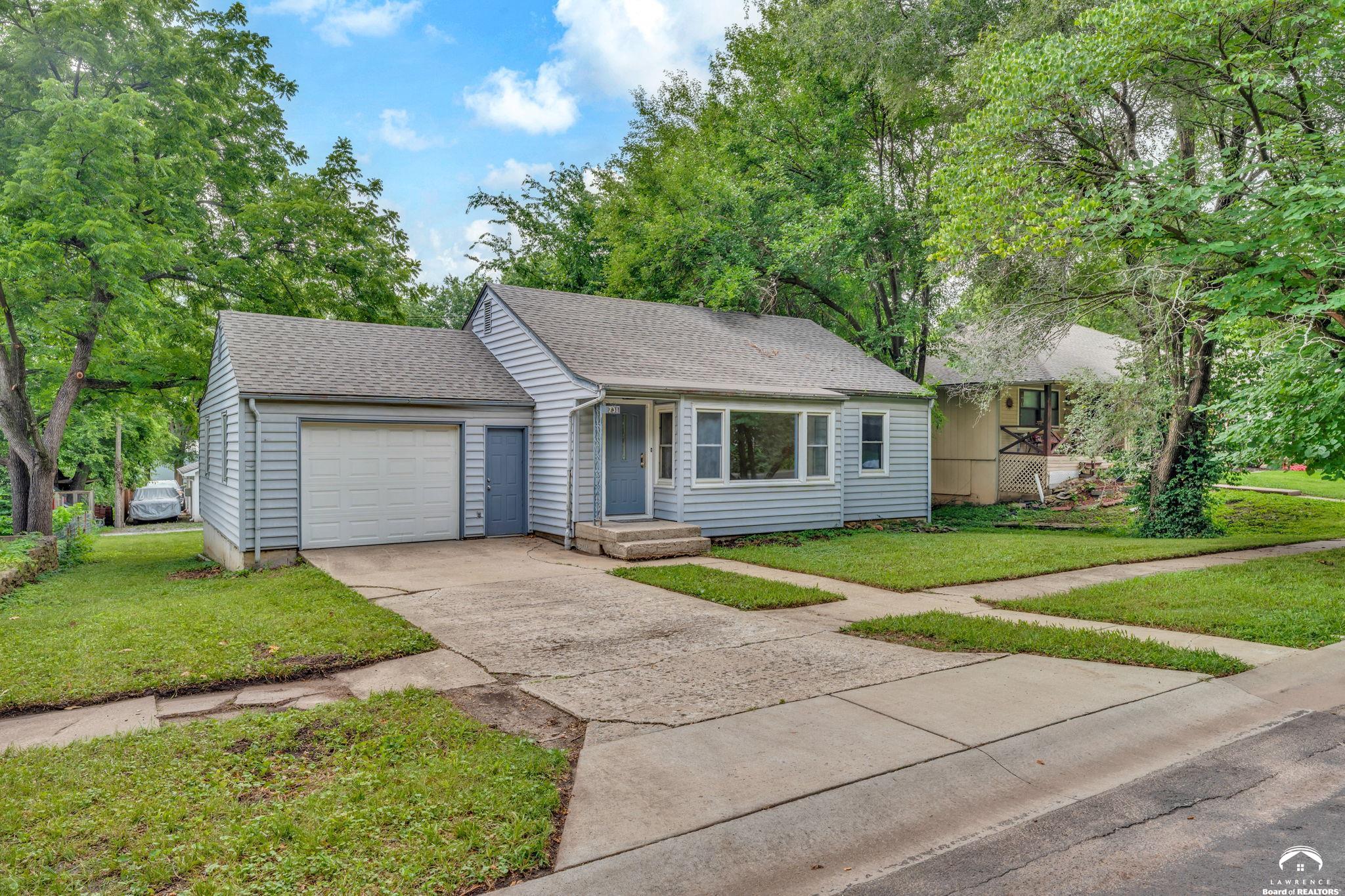 731 Locust Street, Eudora, KS 66025 — photo 3