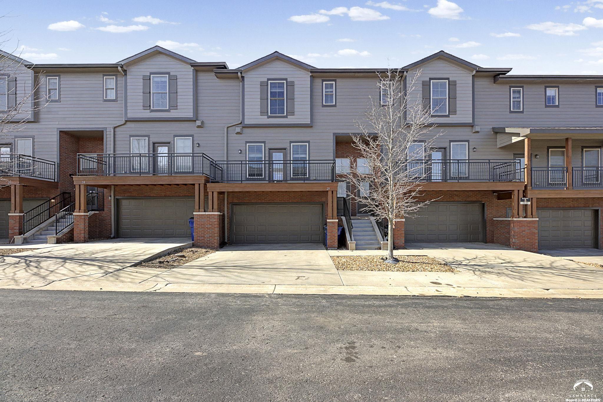 5245 Overland Drive a17 — photo