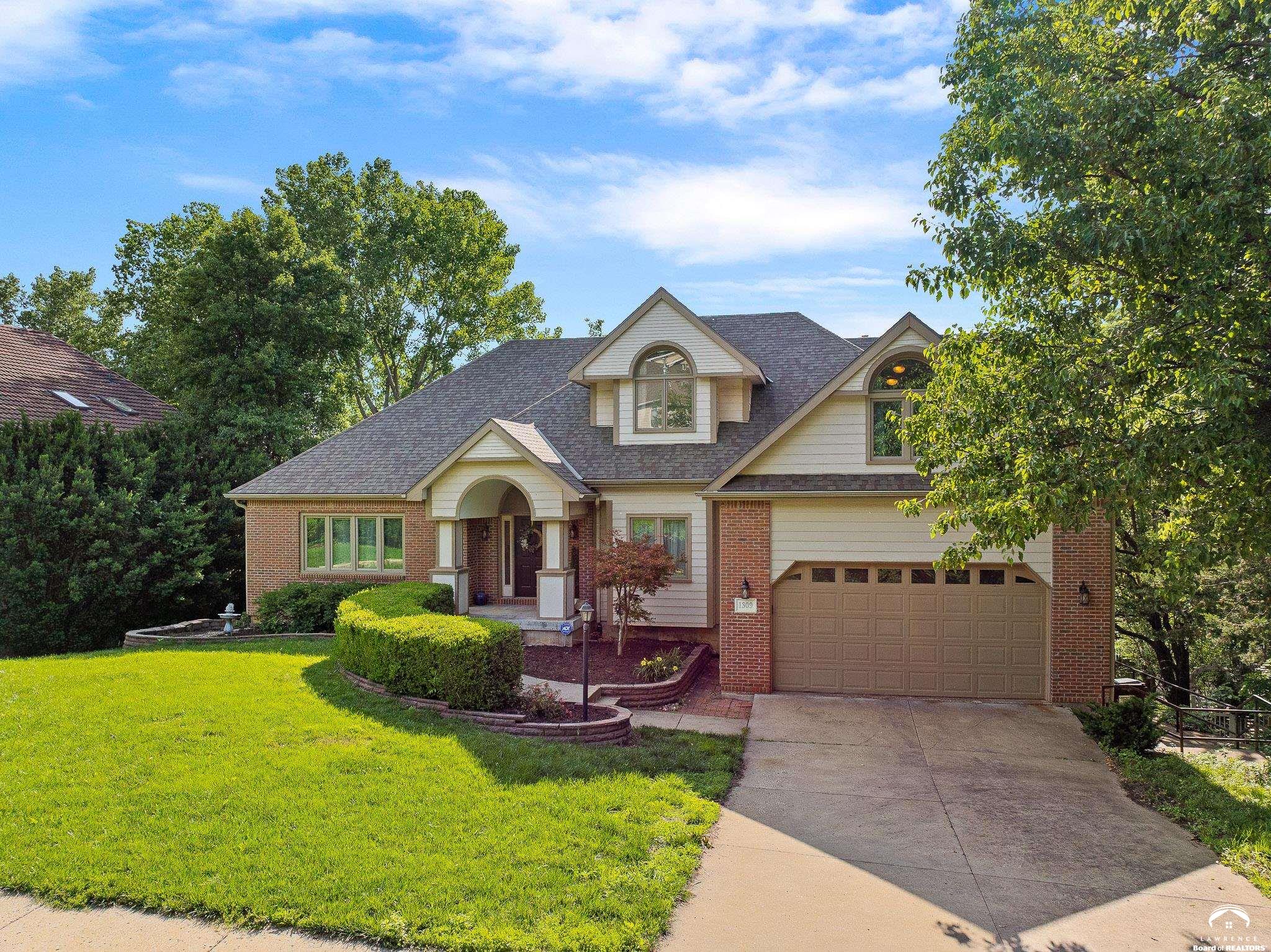 1309 Vantuyl Drive — photo