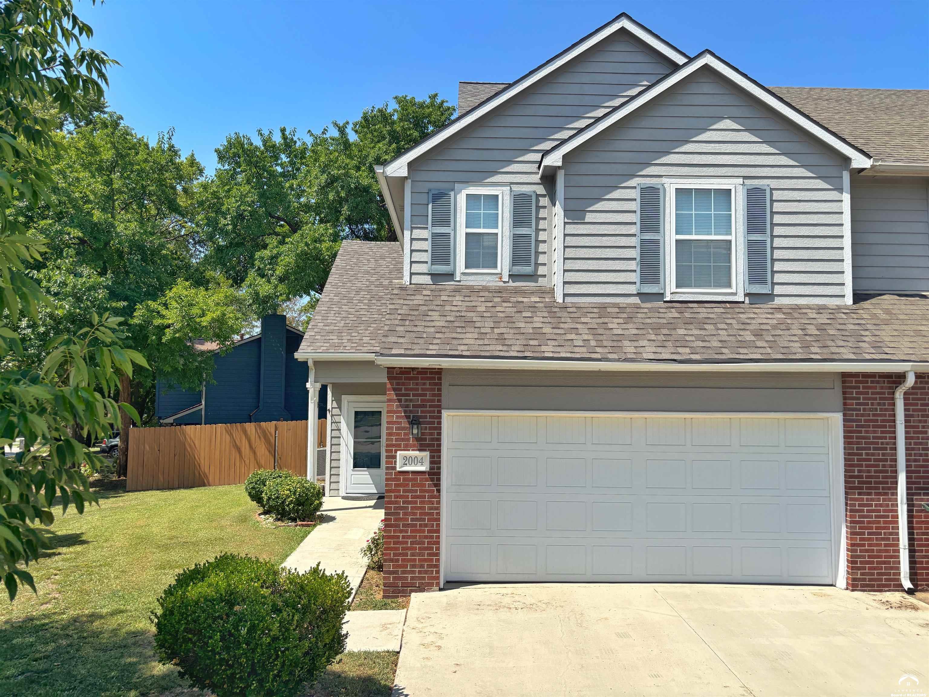 2004 E 25th Terrace, Lawrence, KS 66046 — photo 2