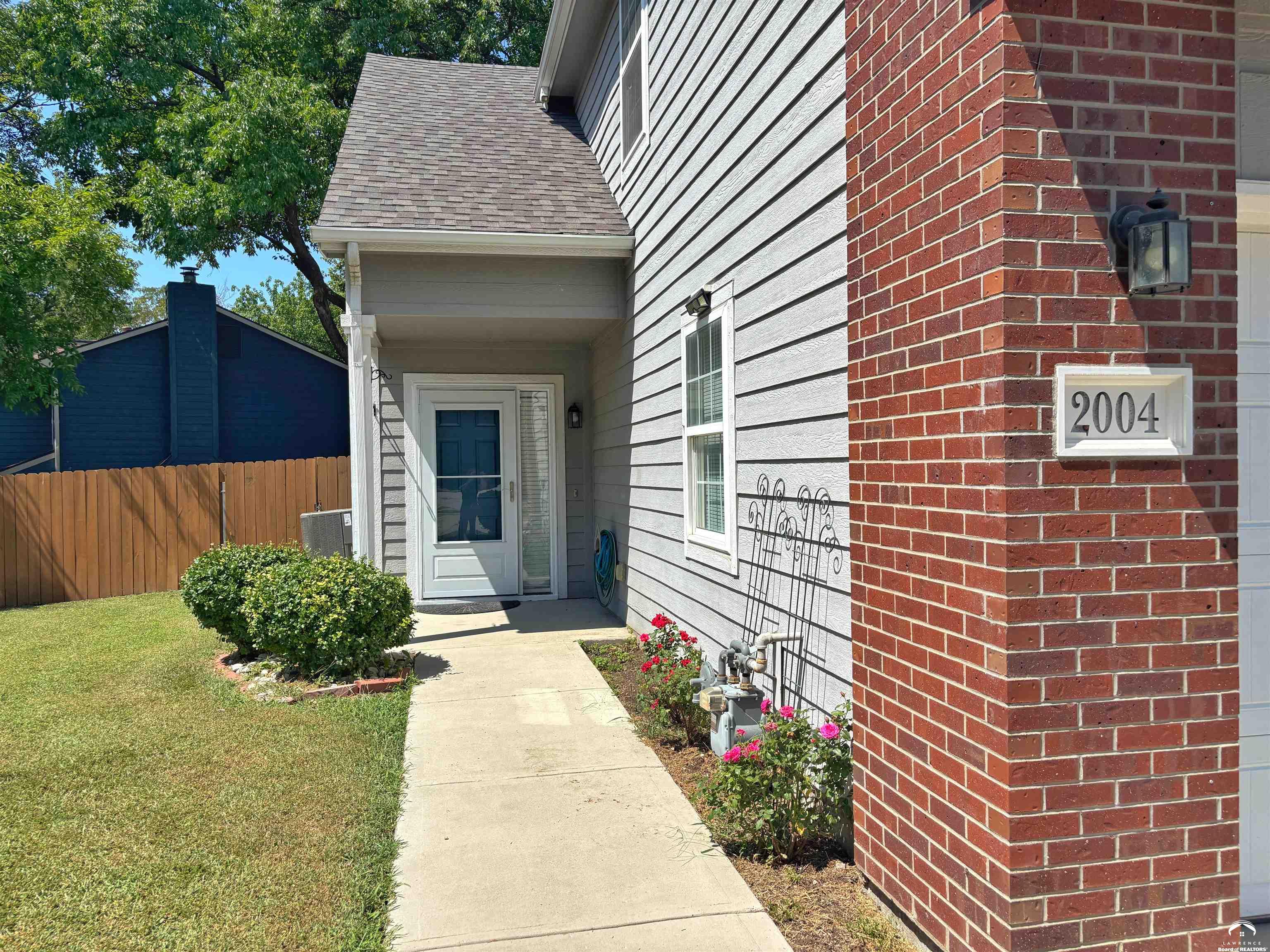 2004 E 25th Terrace, Lawrence, KS 66046 — photo 3
