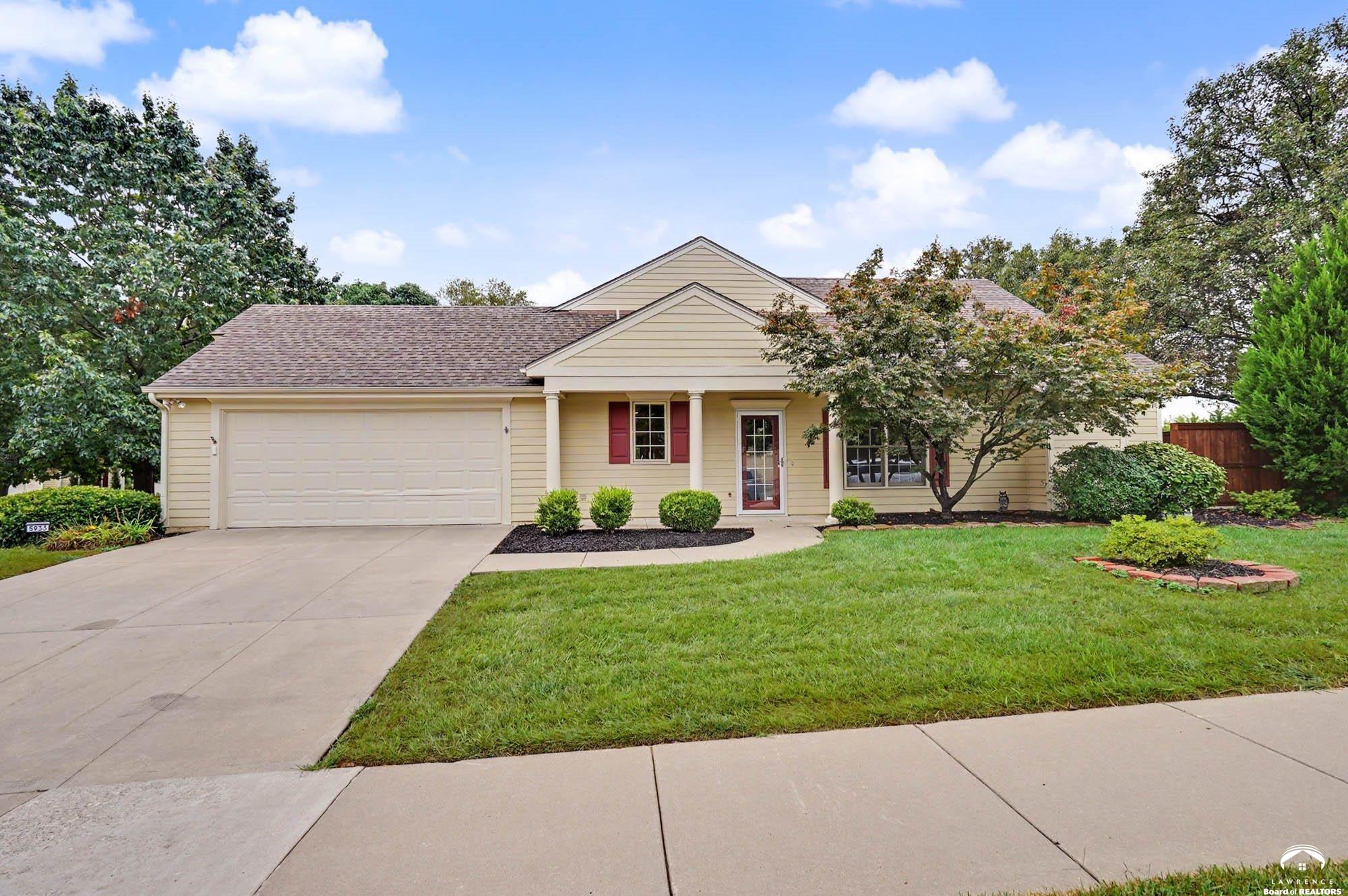 5933 Longleaf Circle — photo