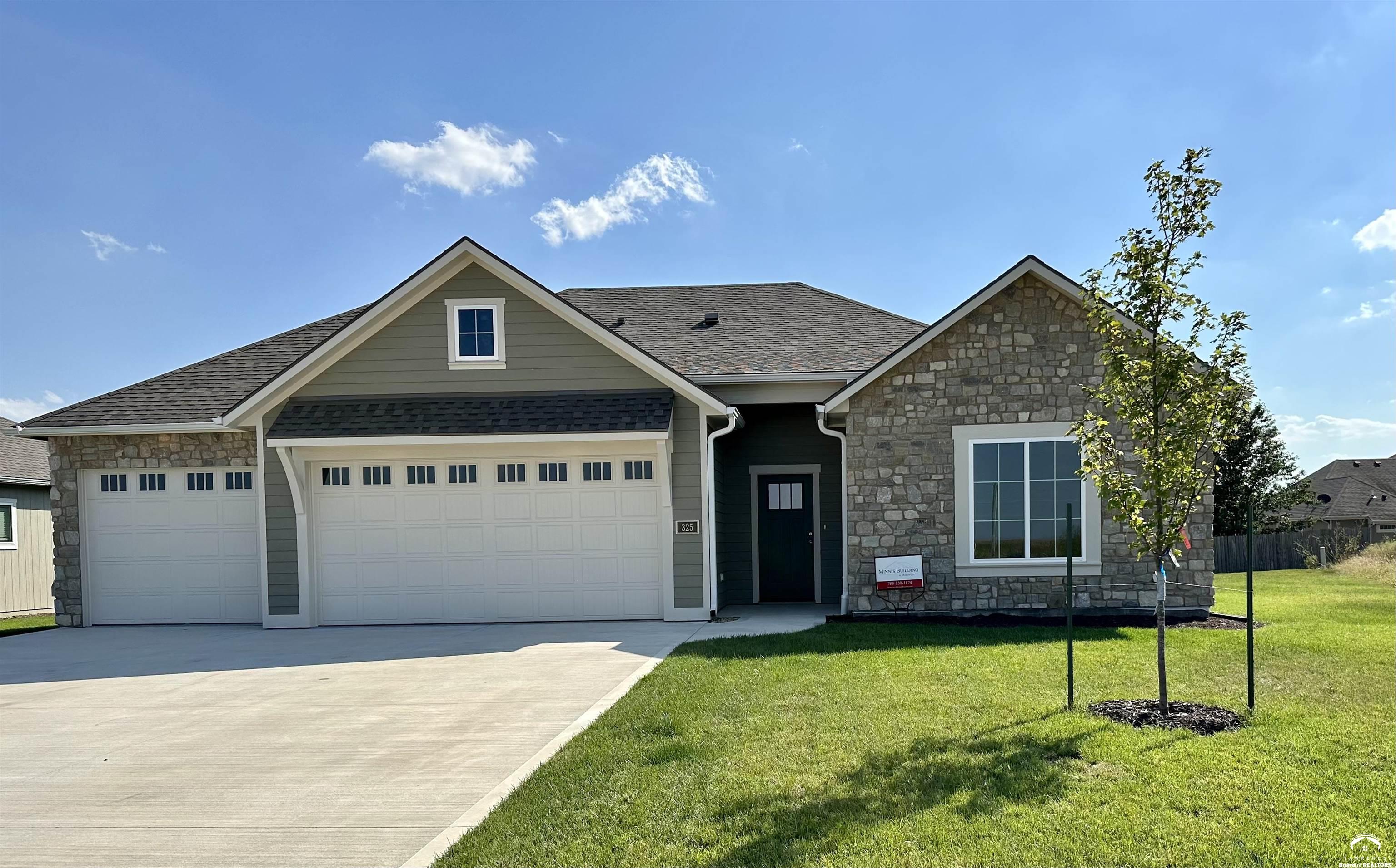 325 Northwick Court — photo