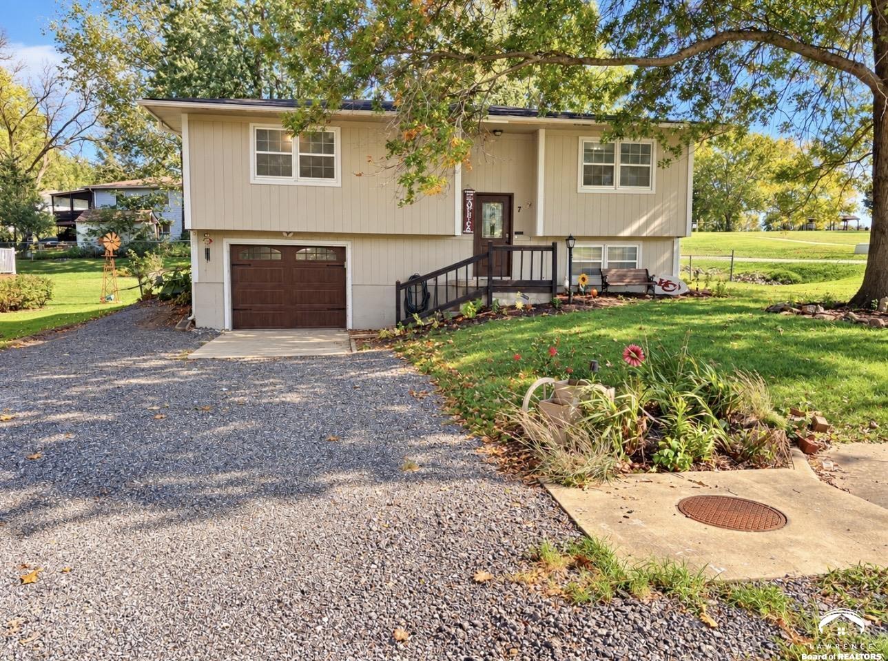 7 Stevens Road — photo
