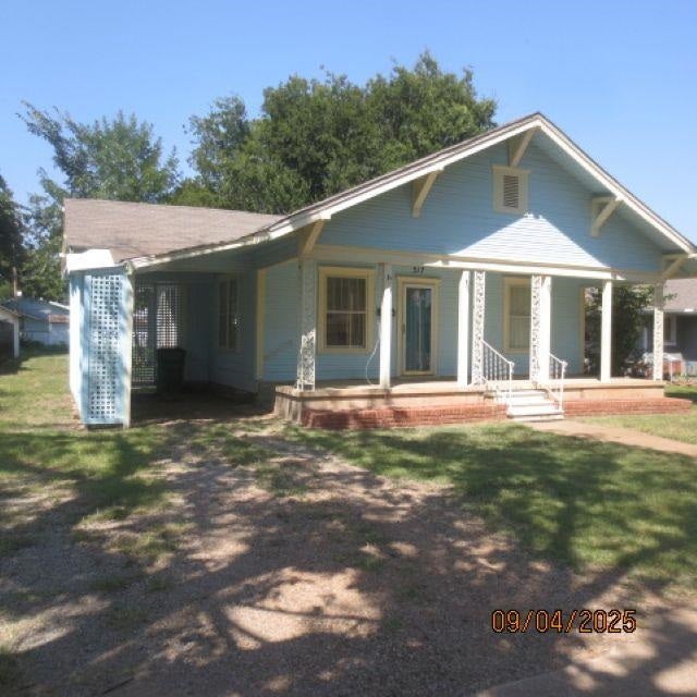317 E Nebraska — photo