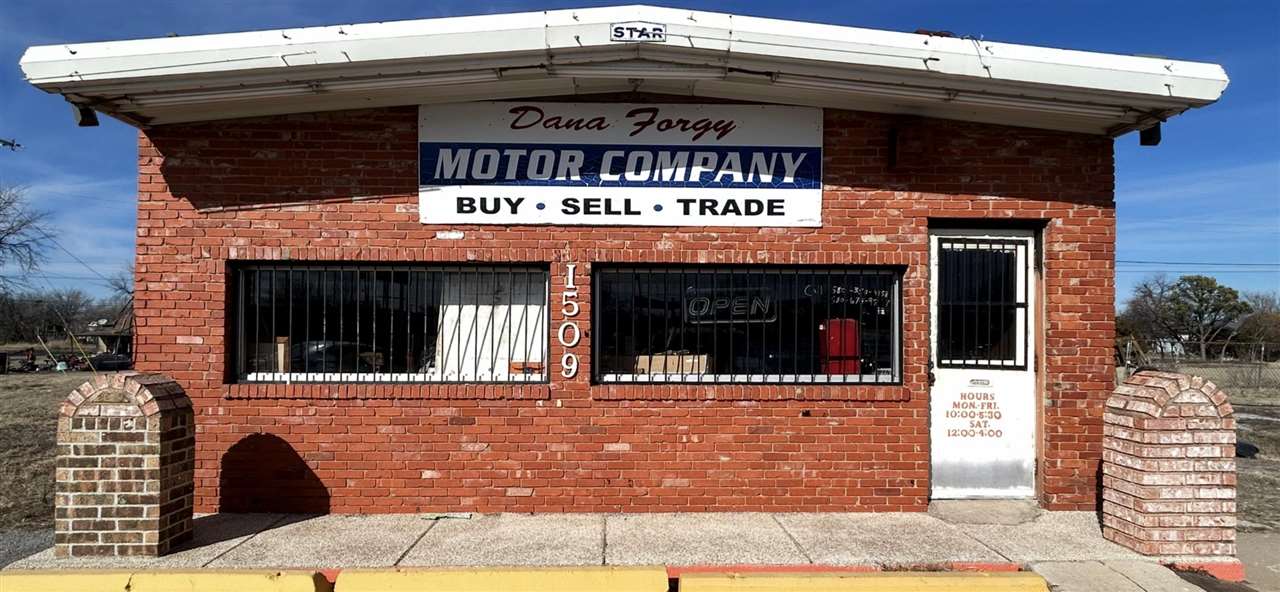 1509 SW Lee Blvd. — photo