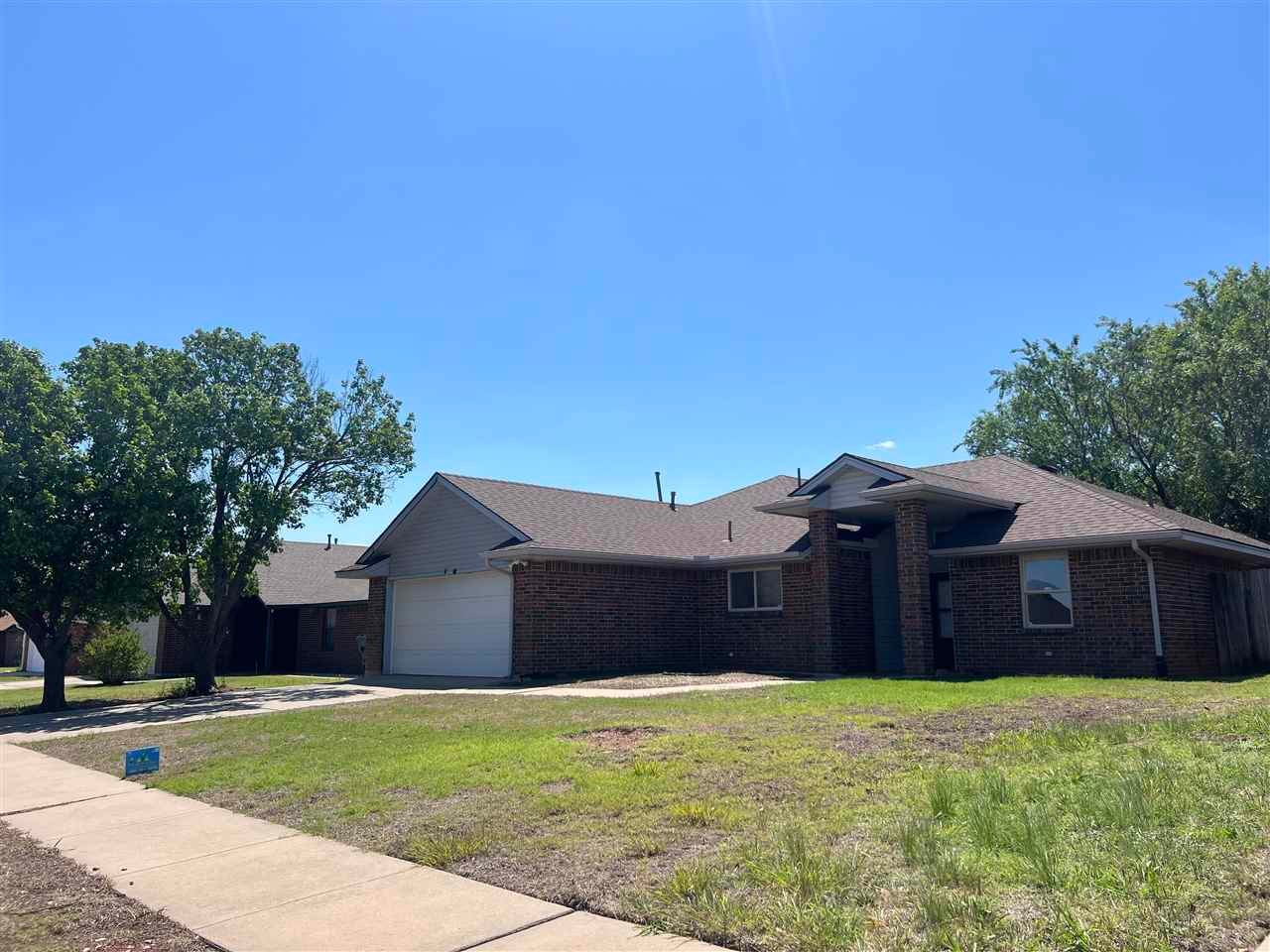 3906 SW Parkridge Blvd — photo
