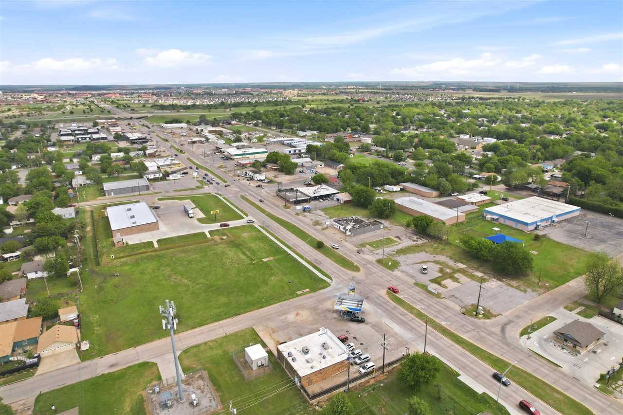 2303 & 2205 NW Sheridan Rd — photo