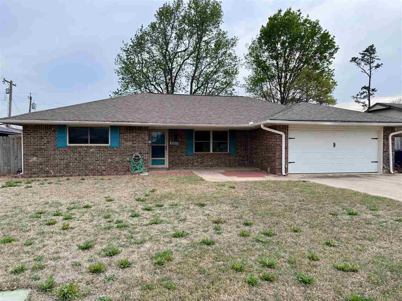 2110 W Amhurst Ave — photo