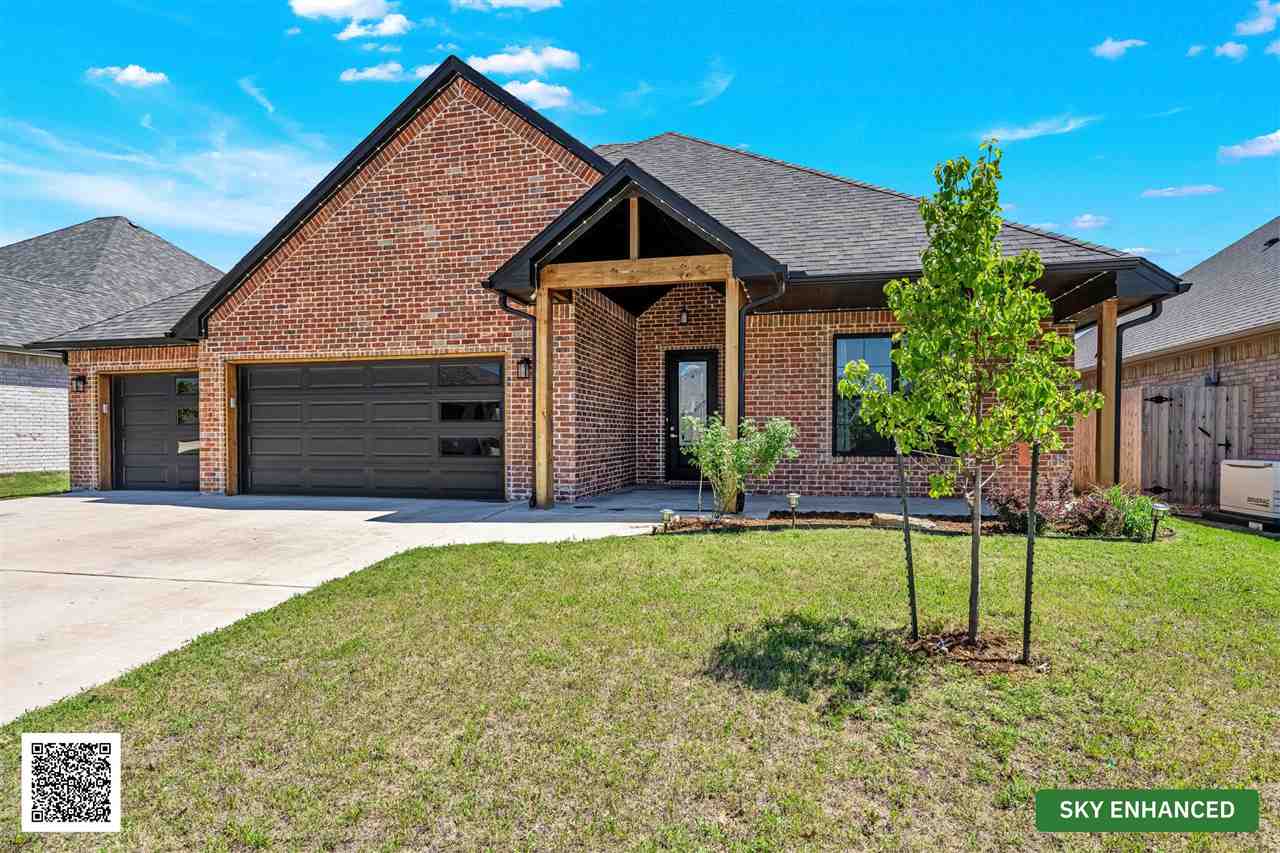 3913 NE Shenandoah Dr — photo