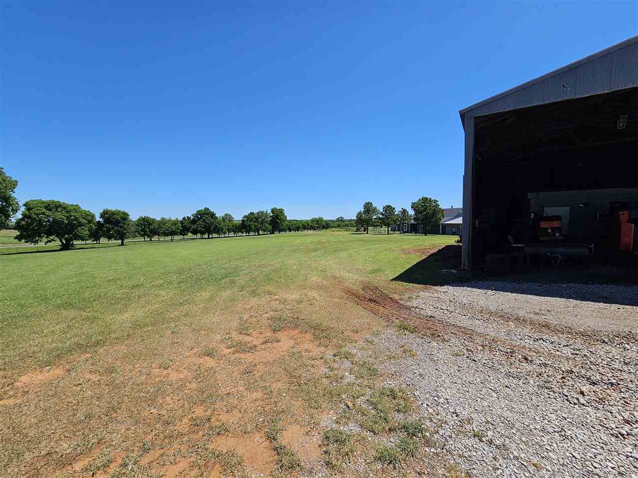 14259 NE Mountain View Road, Elgin, OK 73538 — photo 2