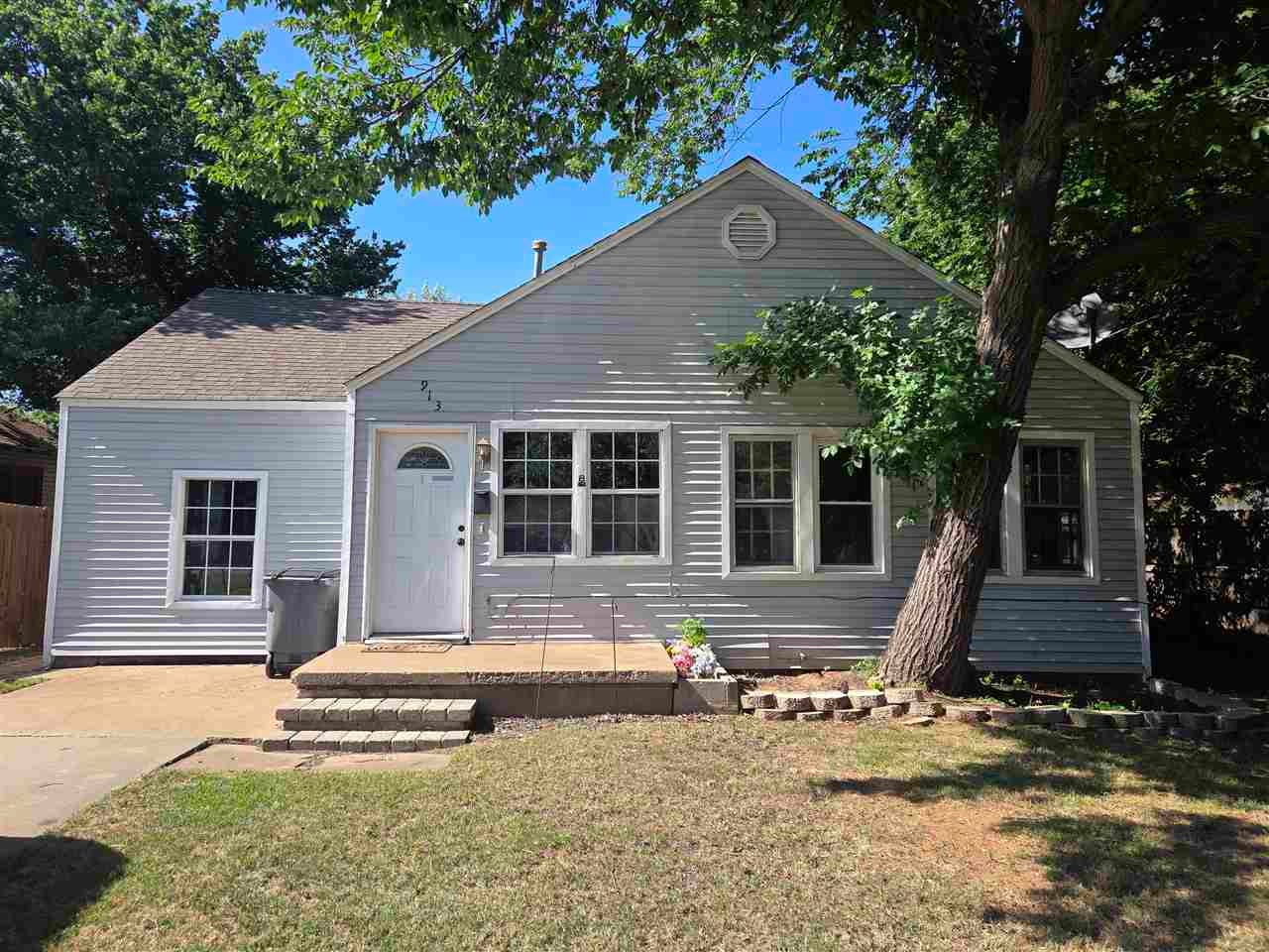 913 NW Dearborn — photo