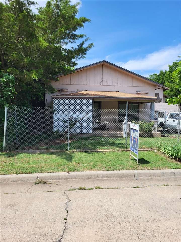 1709 NW Baldwin Ave — photo