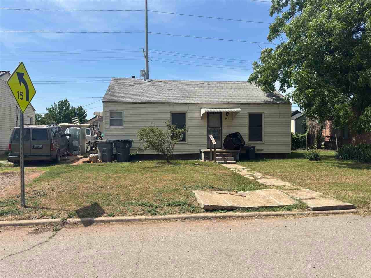 113 NE Arlington Ave — photo