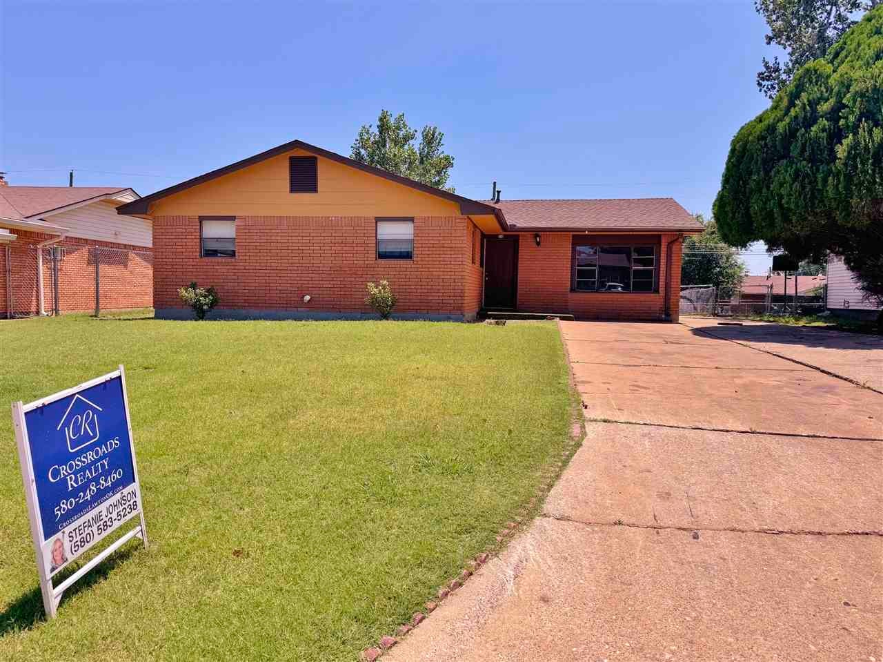 718 SW Ranch Oak Blvd — photo