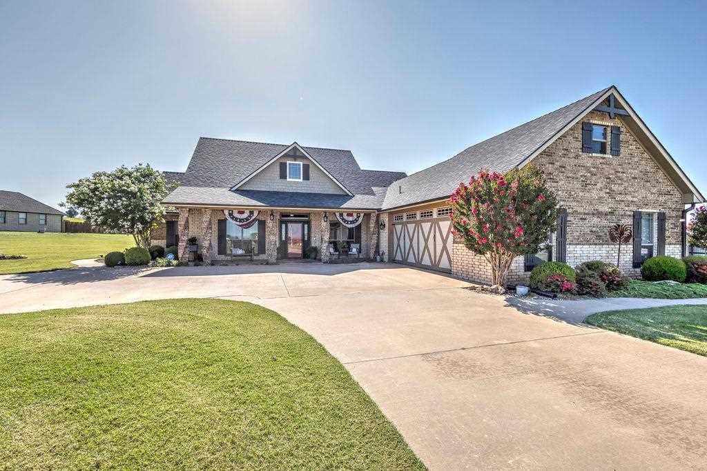 178 Rock Ridge Road, Elgin, OK 73538